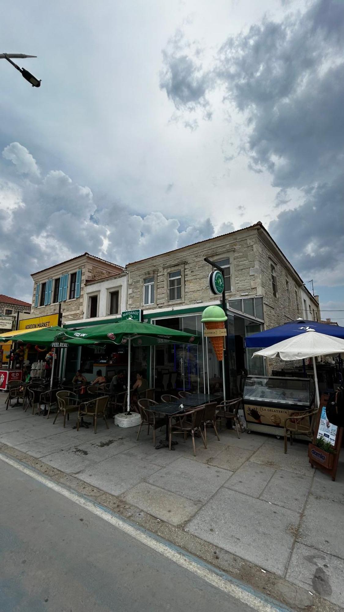 Maydanoz Otel Foca Εξωτερικό φωτογραφία